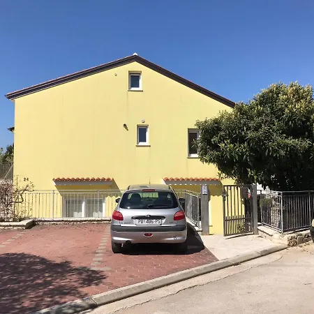 Vale Lunga Apartment *