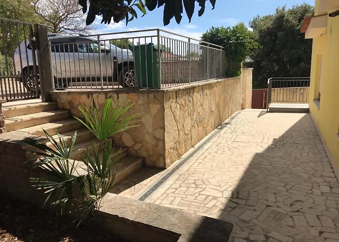 Vale Lunga * Πούλα