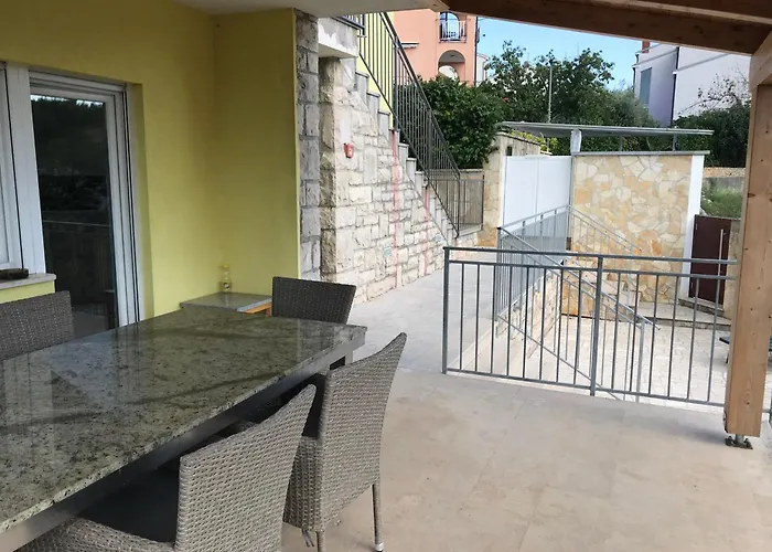 Vale Lunga Apartman Pula