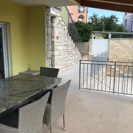 Vale Lunga Apartamento Pula